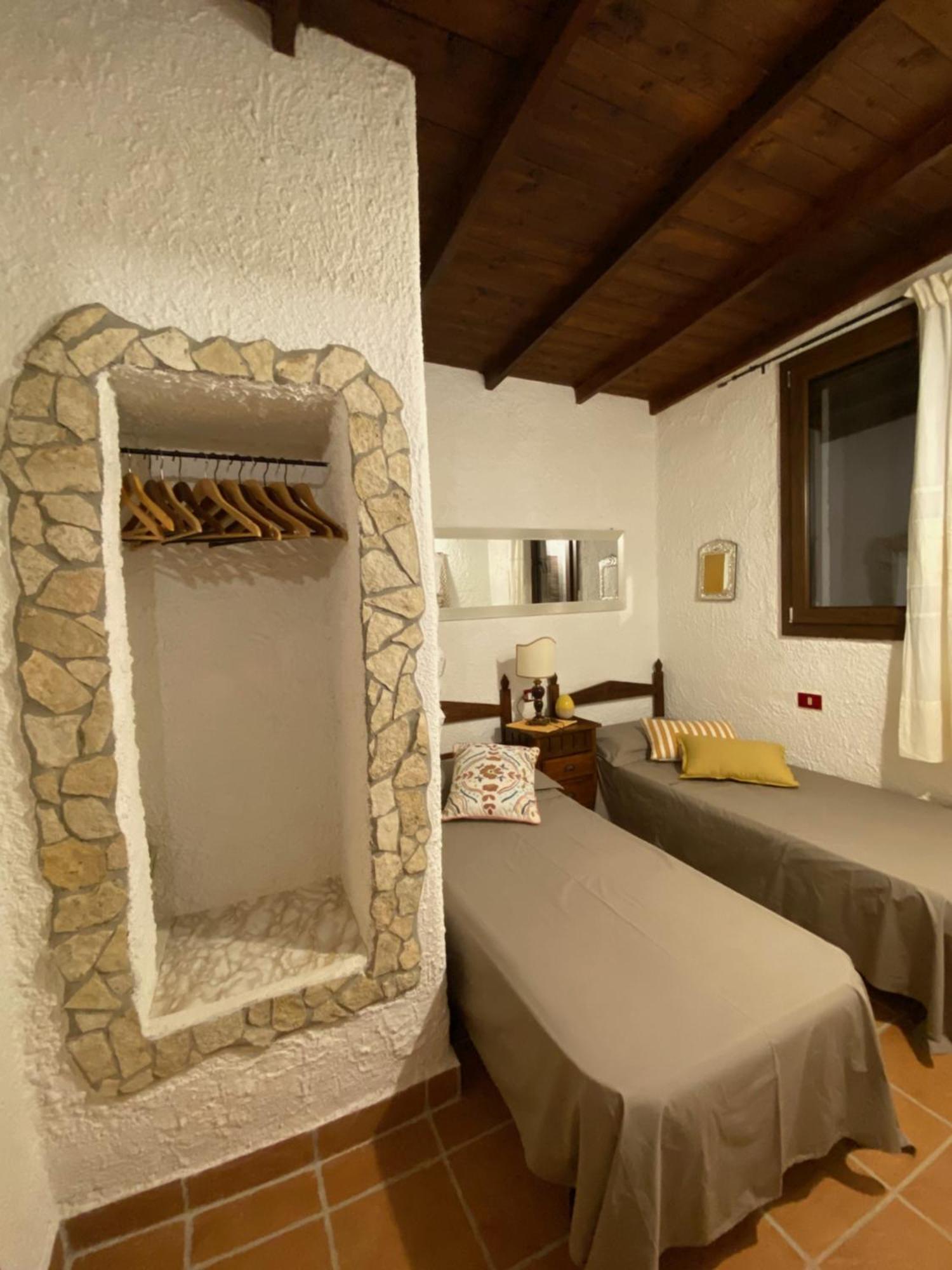 Beautifulhousebybeach Solanas  Luaran gambar